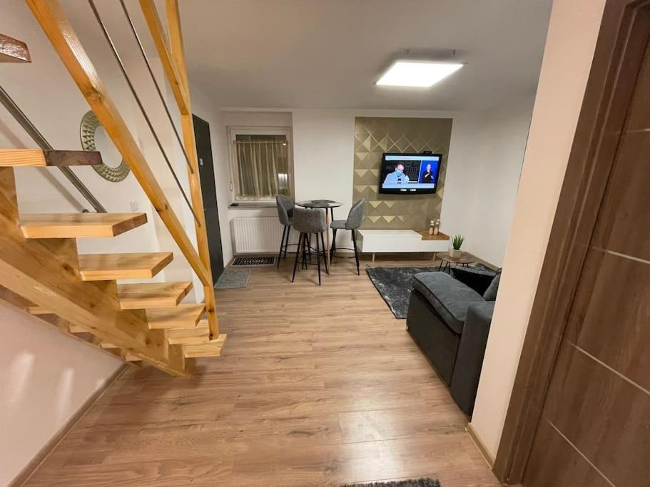 Apartman 4You: Karlo I Klara Osijek Exterior foto