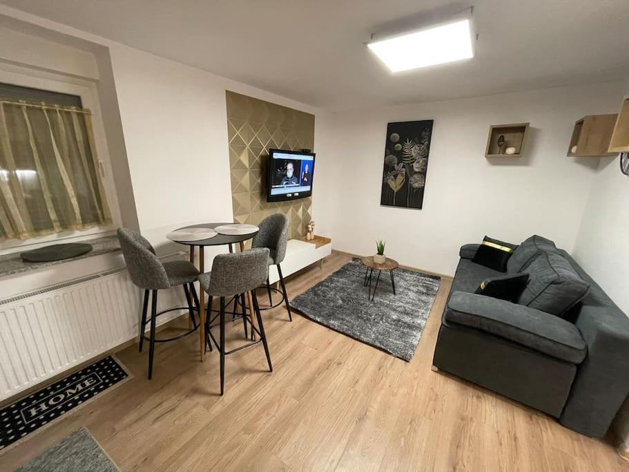 Apartman 4You: Karlo I Klara Osijek Exterior foto
