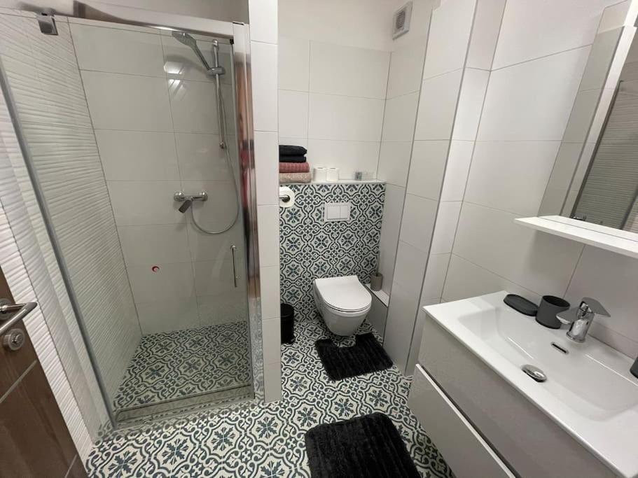 Apartman 4You: Karlo I Klara Osijek Exterior foto
